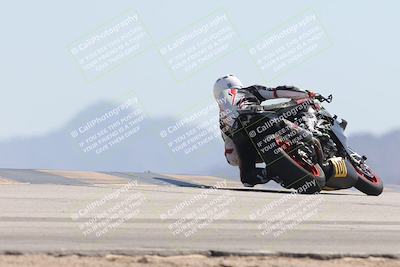 media/Oct-04-2025-CVMA (Sat) [[408bcdd6e4]]/Race 7- Formula 40 MW and LW/